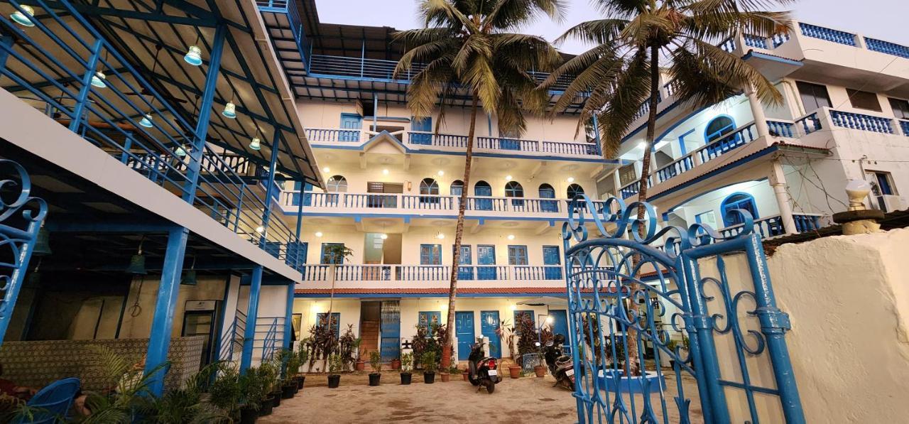 Mandrem Retreat Beach Resort Goa Velha Esterno foto
