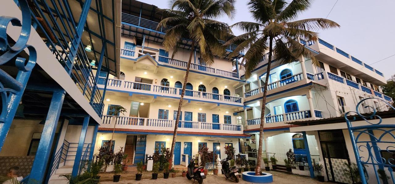 Mandrem Retreat Beach Resort Goa Velha Esterno foto