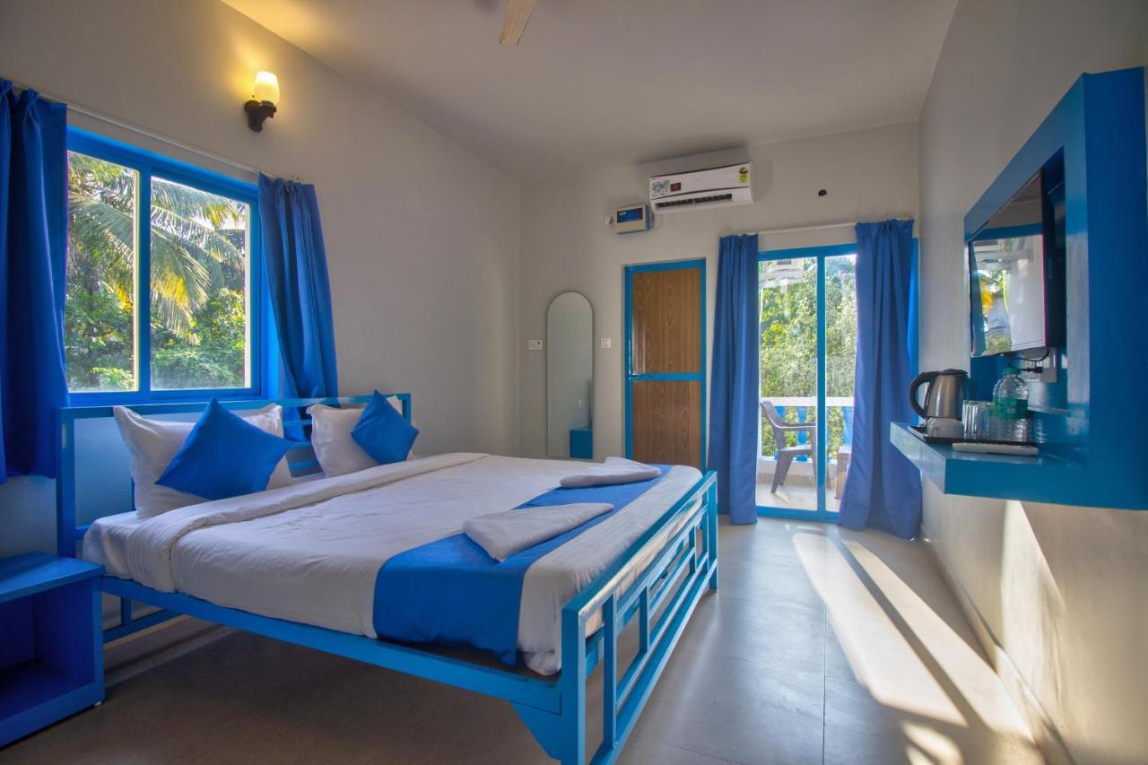Mandrem Retreat Beach Resort Goa Velha Esterno foto