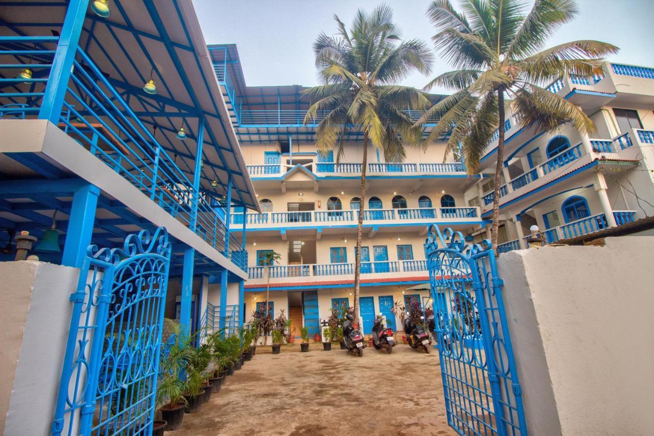 Mandrem Retreat Beach Resort Goa Velha Esterno foto
