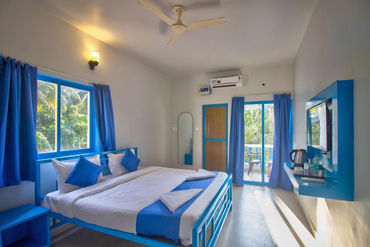 Mandrem Retreat Beach Resort Goa Velha Esterno foto