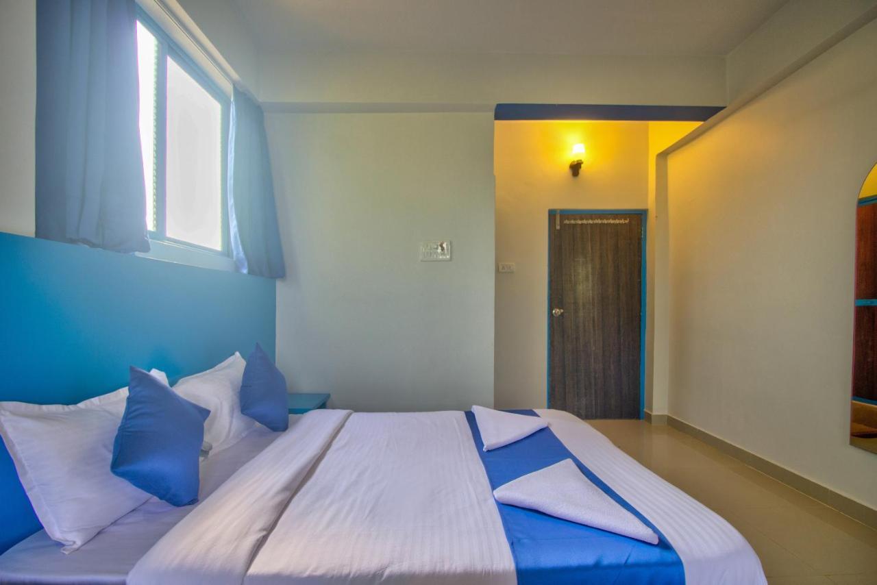 Mandrem Retreat Beach Resort Goa Velha Esterno foto